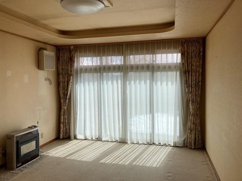 6LDK Detached House in Kitami City, Hokkaido - 2,200,000 Yen - Thumbnail 3