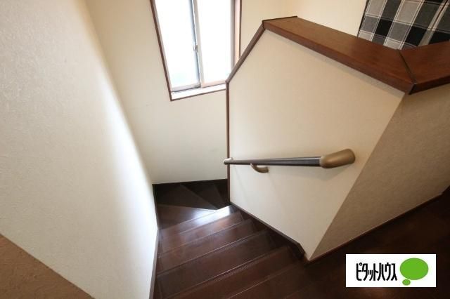 5LDK All-Electric Home in Tsukuba's Gakuen-no-Mori - Thumbnail 4