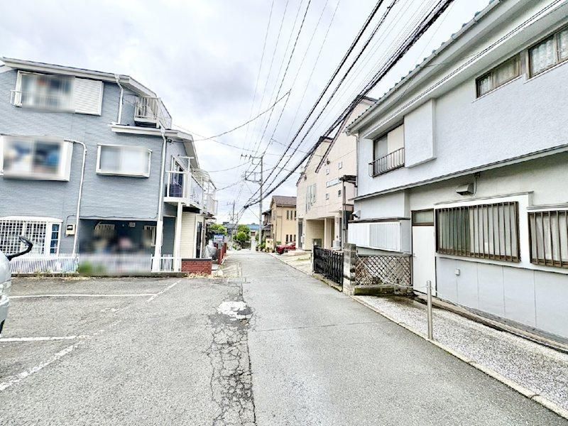 3LDK Detached House in Isogo, Yokohama – 77m², 2010 Build - Thumbnail 4