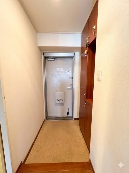 3LDK Apartment for Sale in Saitama City, 68.82m² - Thumbnail 2