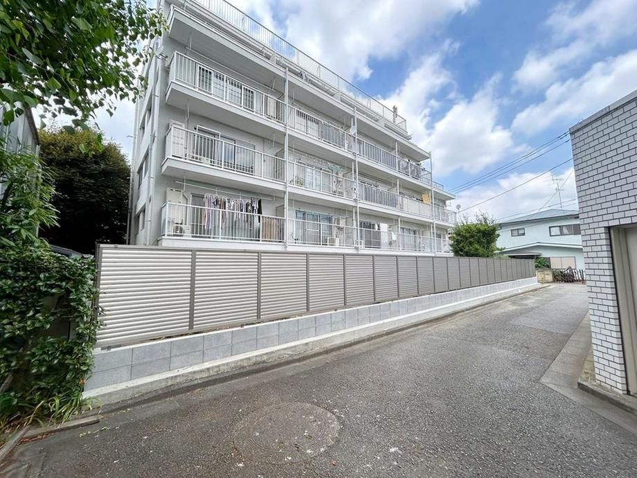 Green Side 1DK Apartment for Sale in Setagaya, Tokyo - Thumbnail 2