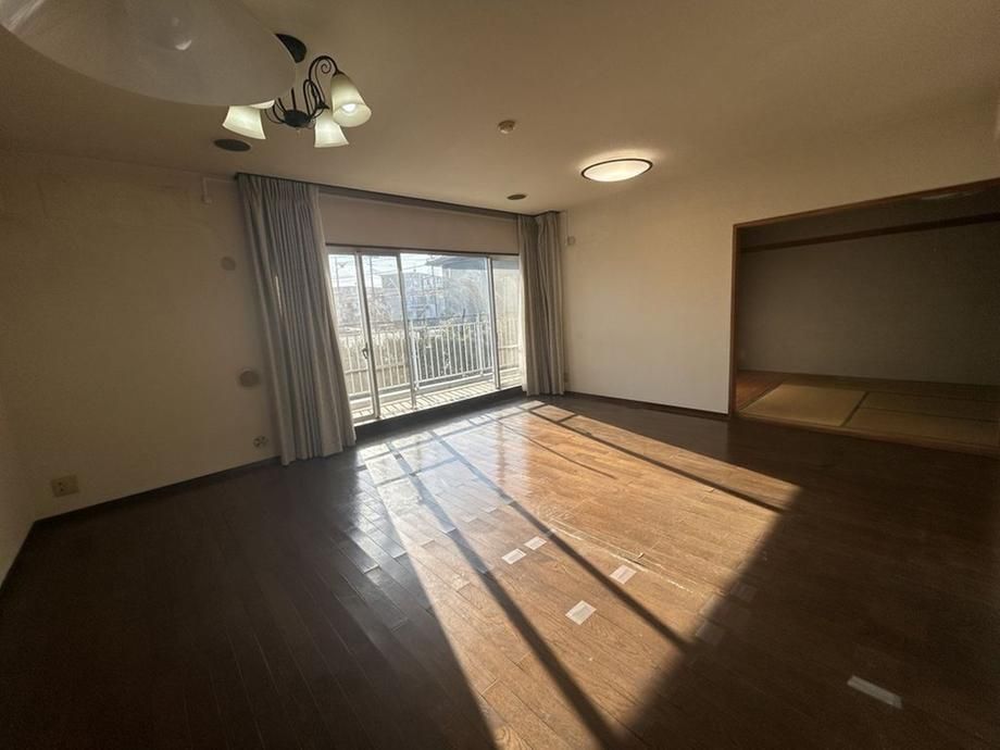 Esute Square Musashi-Fujisawa 3LDK Apartment for Sale in Iruma - Thumbnail 4