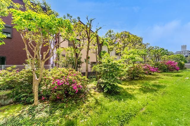 3LDK Apartment for Sale in Kawasaki-ku, Kanagawa - Thumbnail 2
