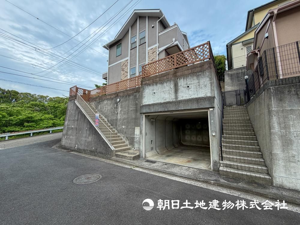 Renovated 3LDK House in Izumi Ward, Yokohama - 113m2 - Thumbnail 2