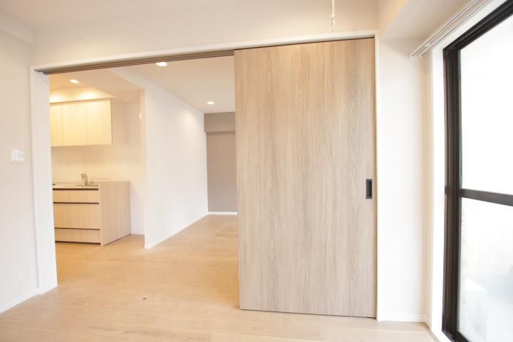 3LDK Apartment for Sale in Kawasaki-ku, Kanagawa Near Kawasaki-taishi Station - Thumbnail 3