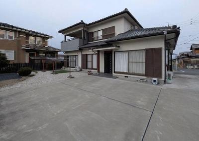 Spacious 6DK+S House for Sale in Yokkaichi with Large Lot — House, Kawagoe, Mie