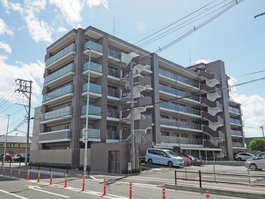 3LDK Apartment for Sale in Sendai, Miyagi - 69.93m2 - Thumbnail 3