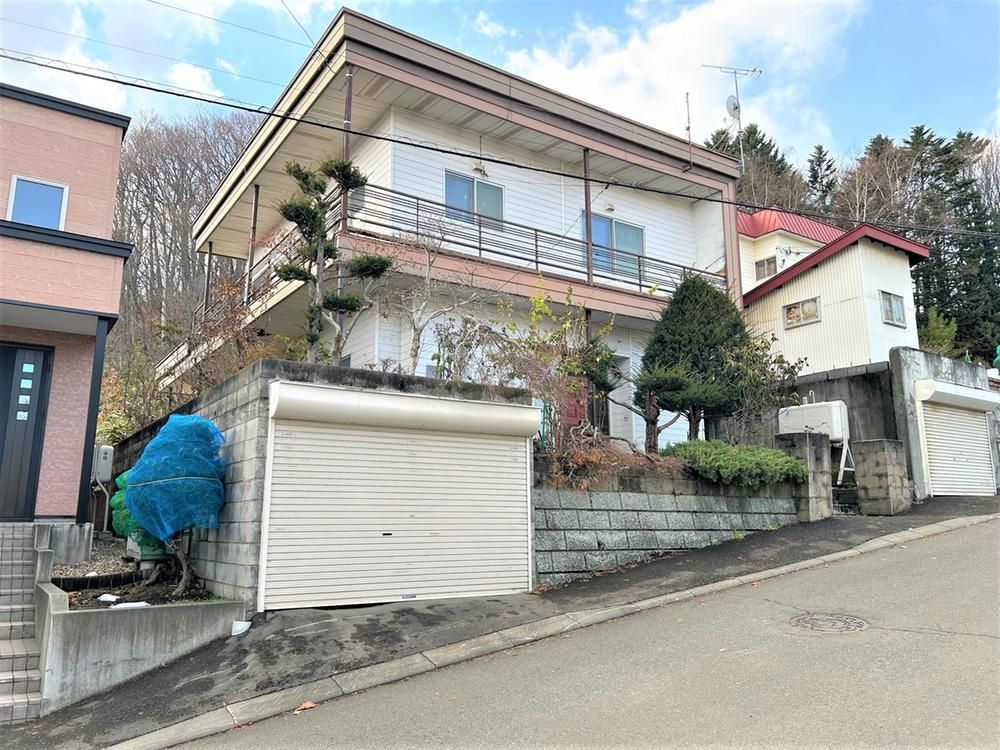 Land for Sale in Nishi-ku, Sapporo - 354 sqm - Thumbnail 2
