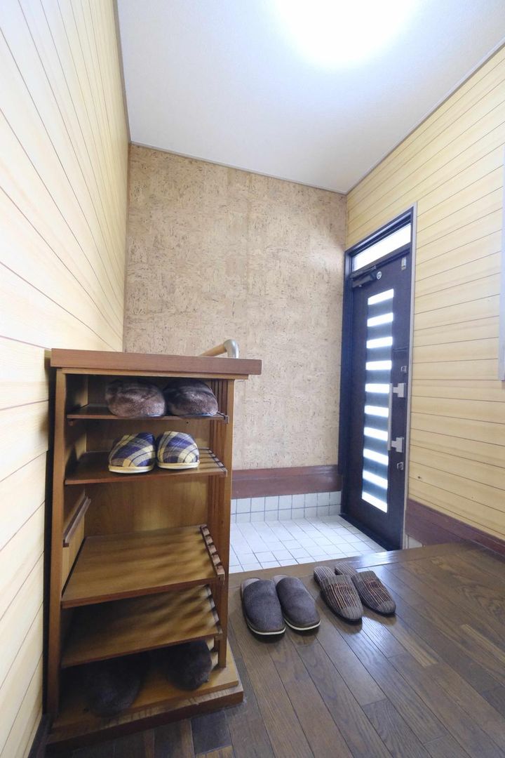 4LDK House for Sale in Asaminami Ward, Hiroshima - Thumbnail 3