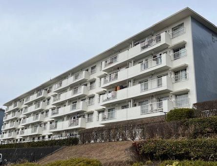3DK 51m² Apartment for Sale in Yokohama Isogo-ku - Thumbnail 4