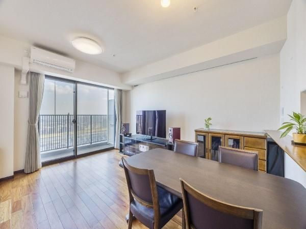 Renovated 2LDK Apartment in THE KOSUGI TOWER, Kawasaki - Thumbnail 3