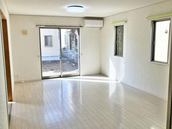 Renovated 4LDK House in Toride, Ibaraki – 118m2 - Thumbnail 3