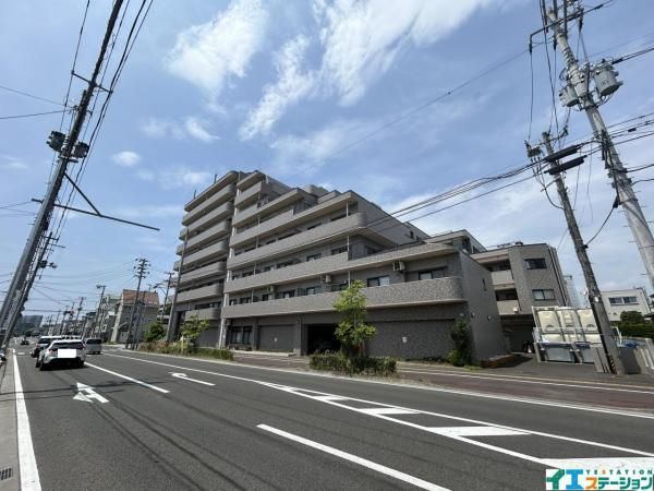 Apartment in Sendai, Miyagi Prefecture - Thumbnail 2