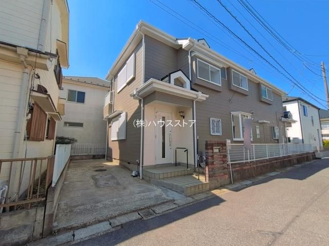 Renovated 6LDK House for Sale in Koshigaya, Saitama - Thumbnail 2