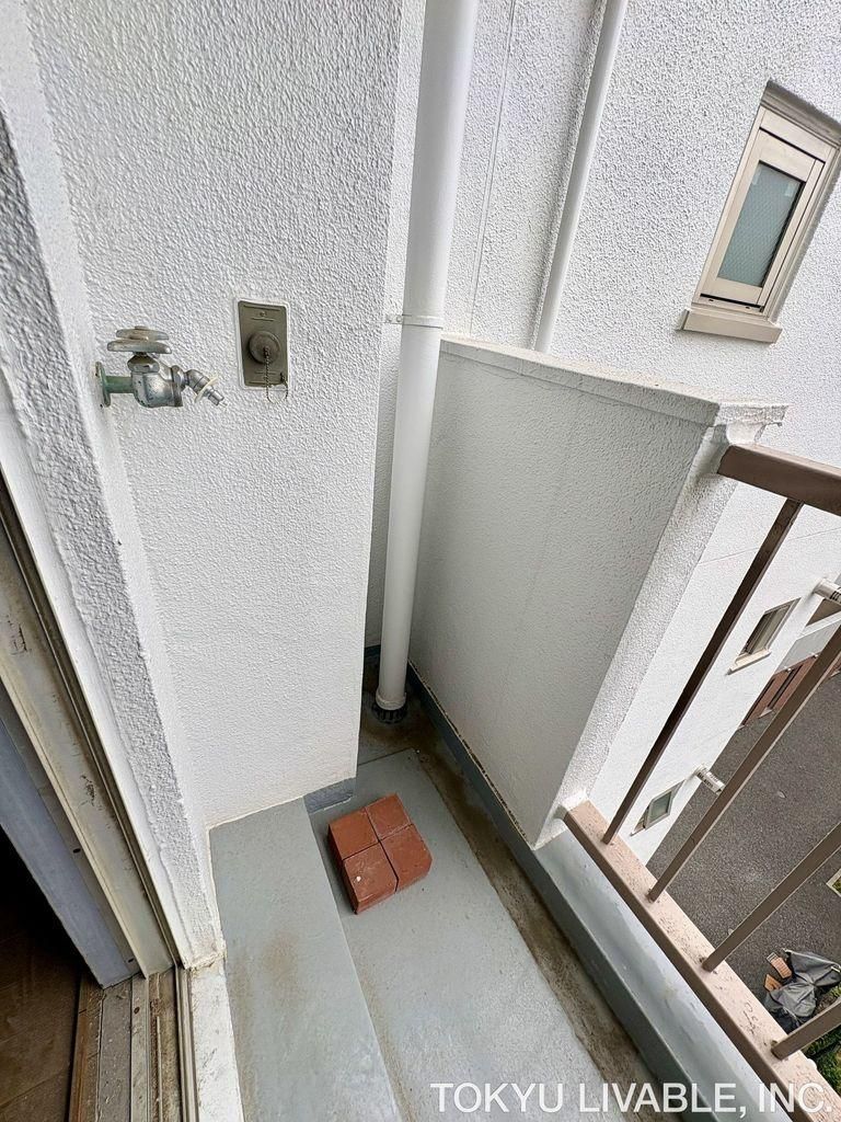 1K Apartment for Sale in Yokohama, Kanagawa - 23.8m2 - Thumbnail 4