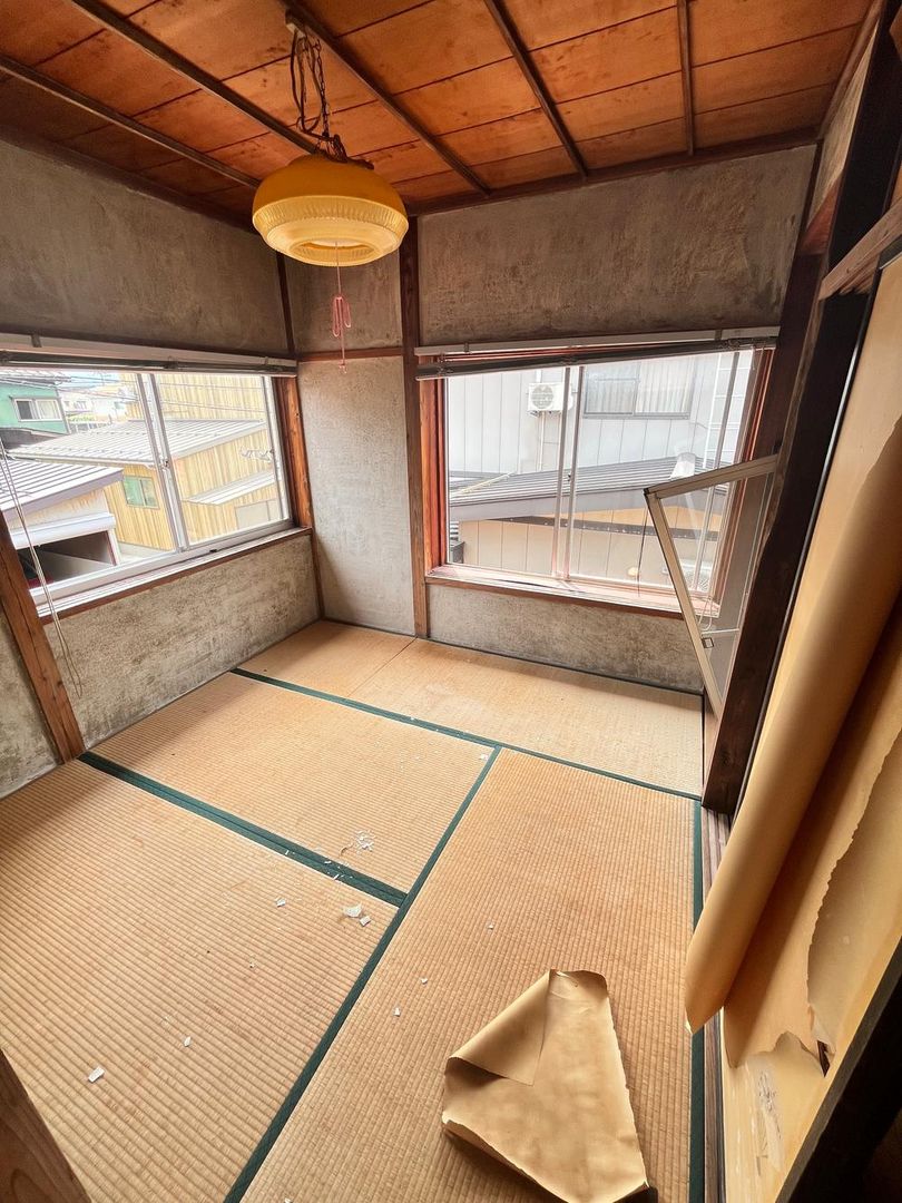 3K+S Resale House Near Minami-Takada Station, Joetsu - Thumbnail 4