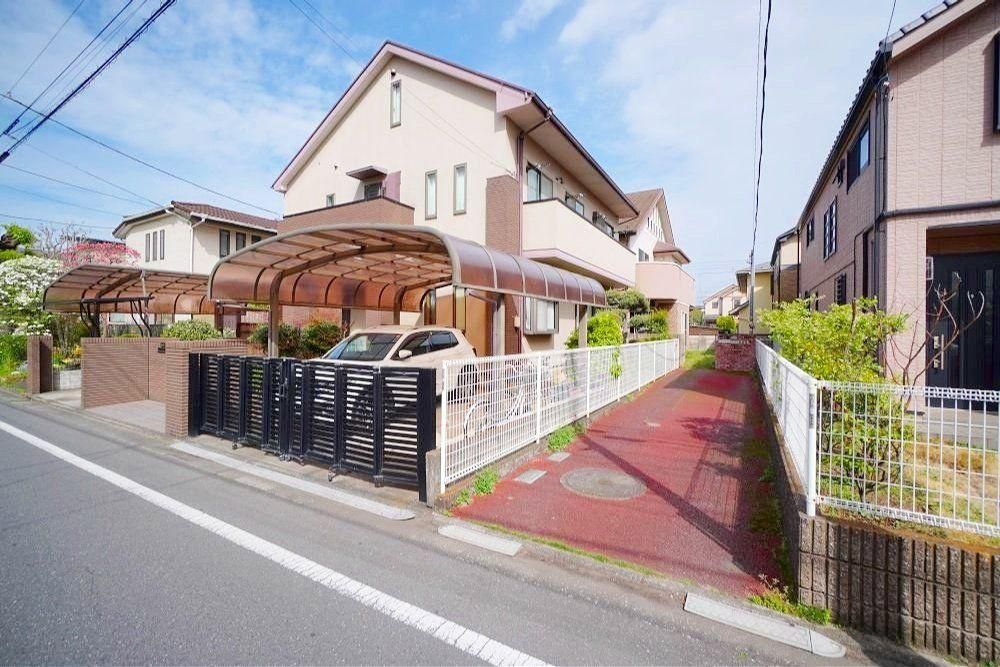 4LDK Detached House for Sale in Kokubunji, Tokyo with Garden - Thumbnail 2