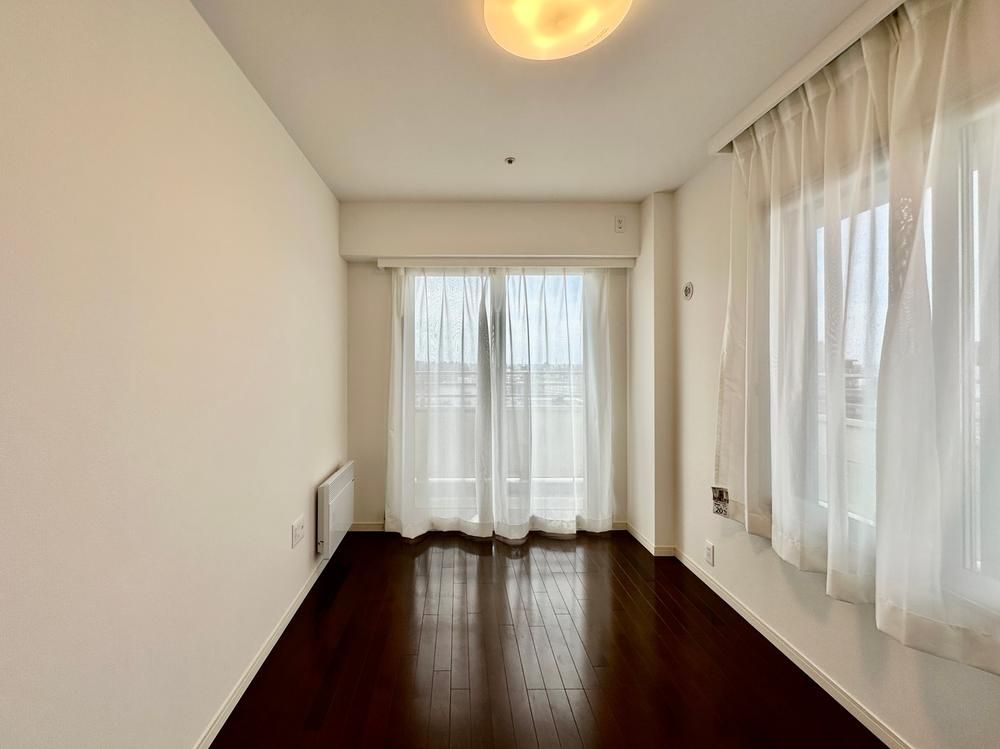 4LDK Apartment in Sapporo Tower Kotoni, 111m2 - Thumbnail 4