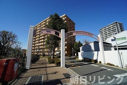 4LDK Apartment for Sale in Chigasaki, Kanagawa - Thumbnail 2