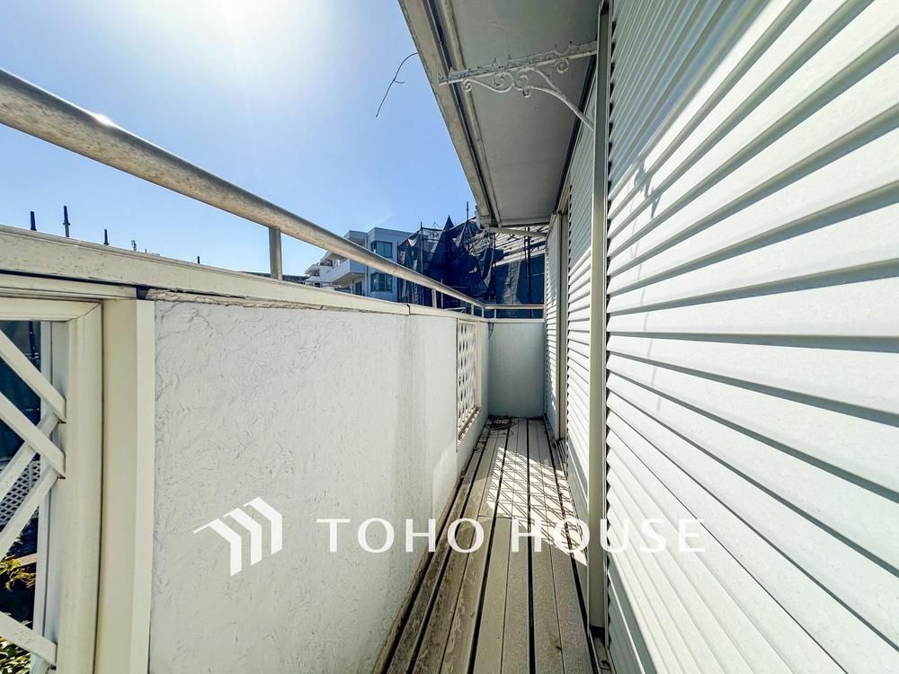 6LDK House for Sale in Kōnan Ward, Yokohama - 178m² Land - Thumbnail 4