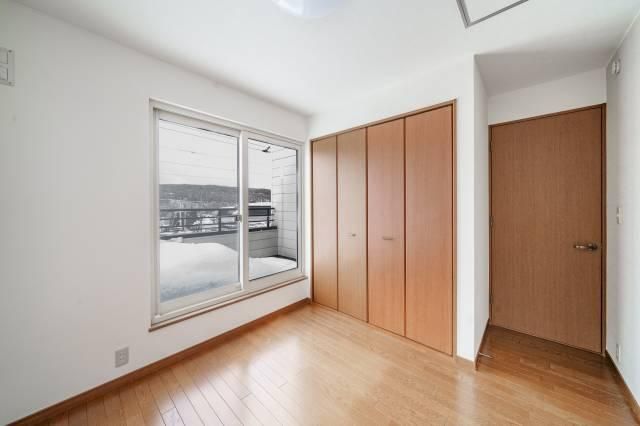 Renovated 4LDK House in Minami Ward Sapporo 115m2 - Thumbnail 4