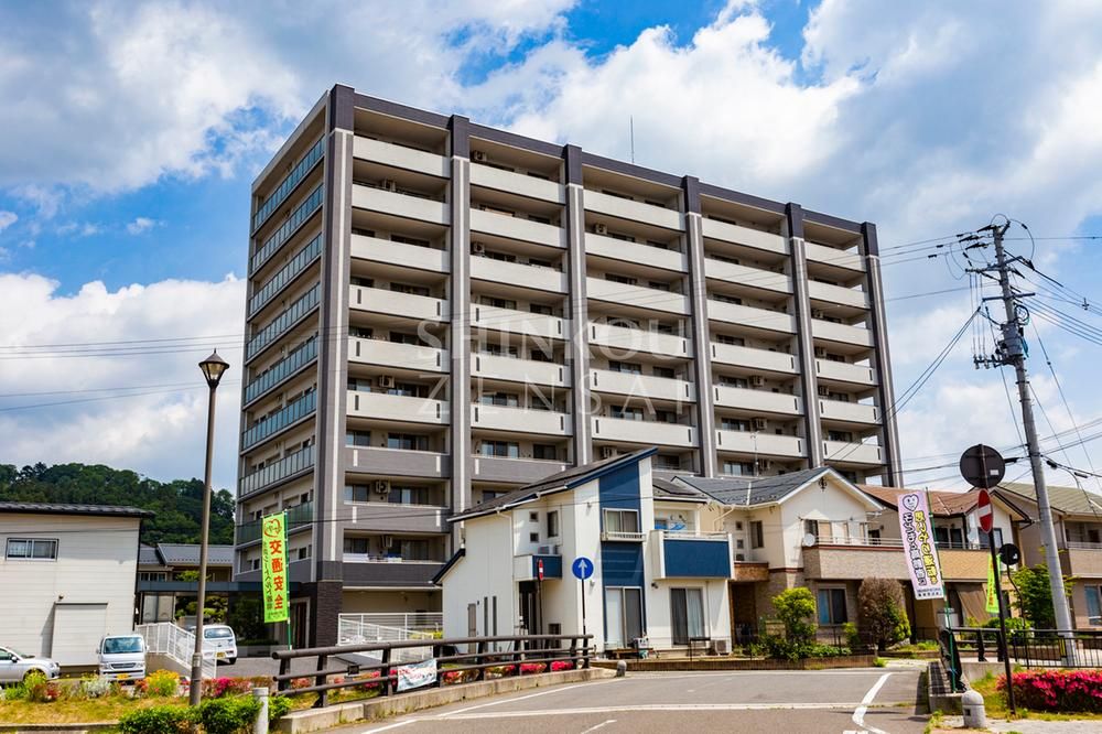 3LDK Apartment for Sale in Nihonmatsu, Fukushima - Sun Duel - Thumbnail 2