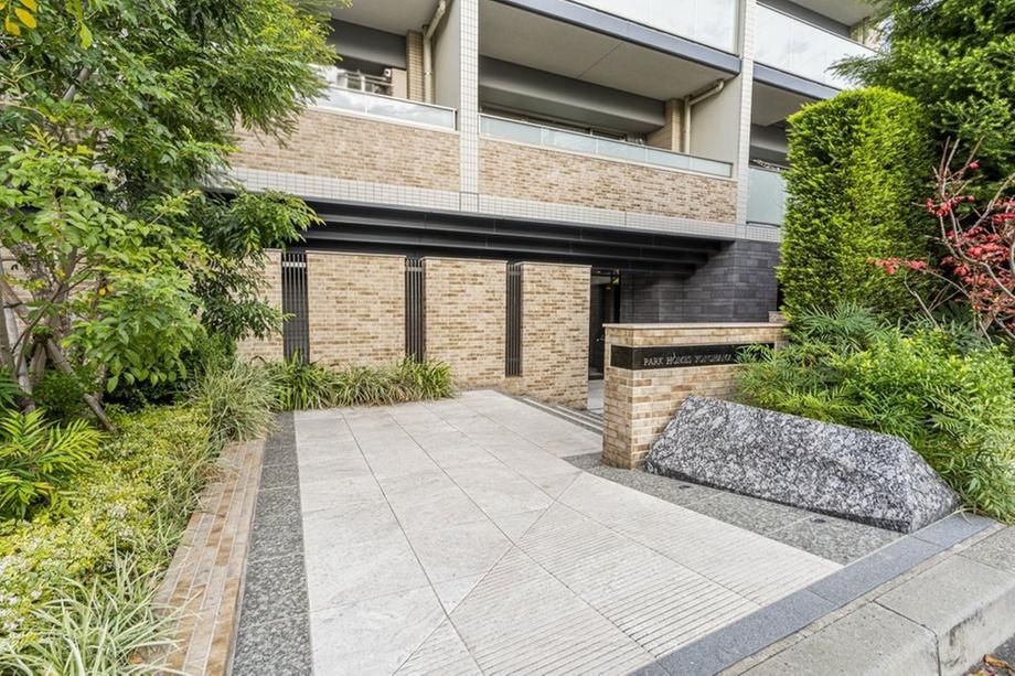 Park Homes Yokohama Tammachi 3LDK Apartment in Kanagawa - Thumbnail 2