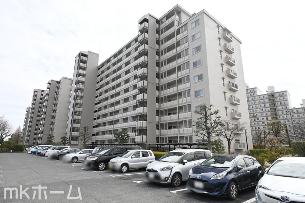 Newly Renovated 3LDK Apartment for Sale in Shin-Matsudo, Matsudo - Thumbnail 2