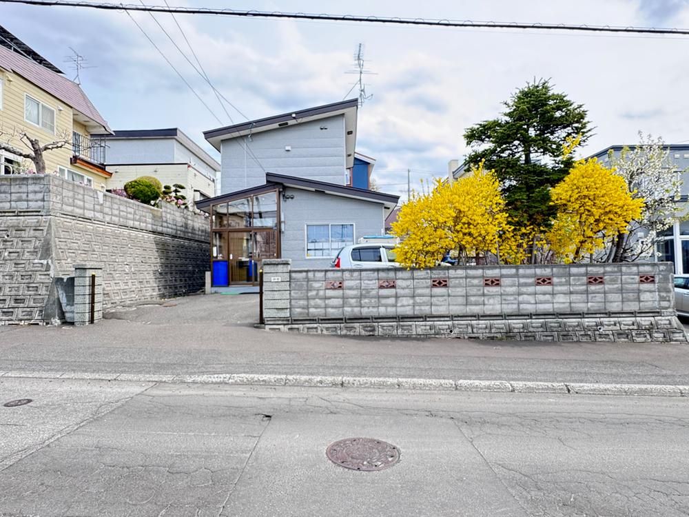 236.72m2 Land for Sale in Toyohira-ku, Sapporo - Thumbnail 2