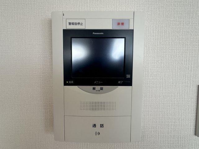 2LDK Ocean View Condominium in Naha, Okinawa - Image 1