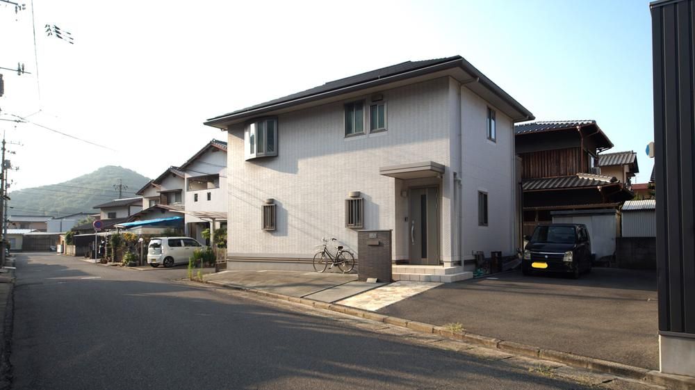 2017-Built 3LDK House with Large Land in Tamano, Okayama - Thumbnail 2