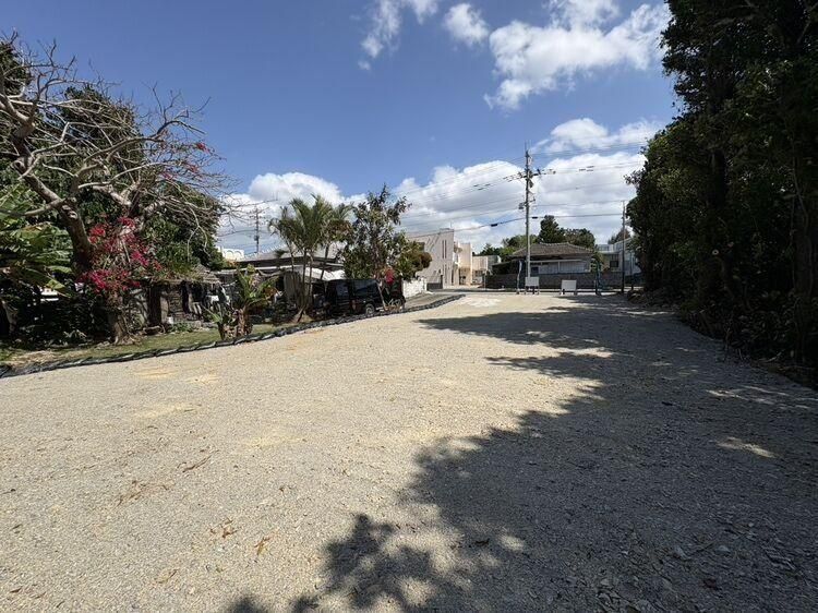 Land for Sale in Sesoko, Motobu Town, Okinawa - 331 sqm - Image 1