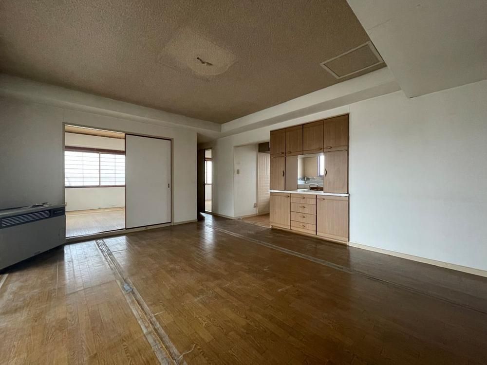 4LDK Apartment for Sale in Toyohira-ku, Sapporo - Thumbnail 4