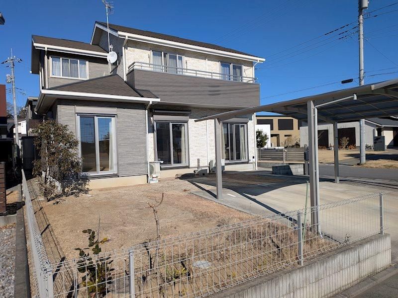5LDK+S Modern House for Sale in Harukazedai, Tsukuba - Thumbnail 2