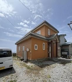 3LDK Detached House with Sea Views in Hokuto City, Hokkaido - Thumbnail 2