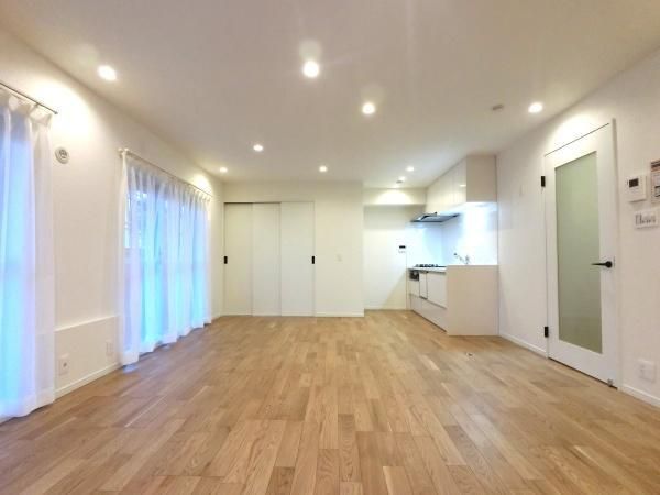 Renovated 1LDK Apartment 54.87m2 in Kawasaki Miyamae - Thumbnail 2