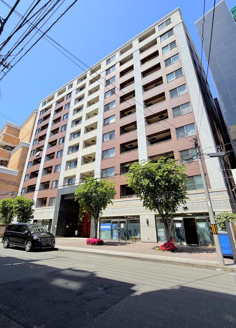 3LDK Apartment for Sale in Yamashita-cho, Yokohama - Thumbnail 3