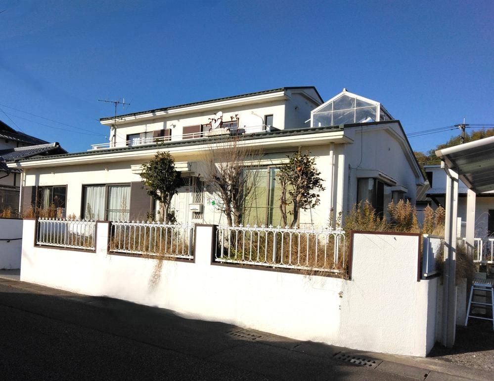 5LDK Steel-Framed House for Sale in Sadowara, Miyazaki - Thumbnail 2