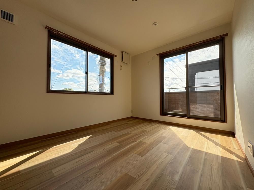 Renovated 3LDK House in Kawaguchi, Saitama | Daiwa House Built - Thumbnail 3