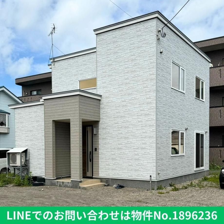 4LDK Detached House for Sale in Tomakomai, Hokkaido - Thumbnail 2
