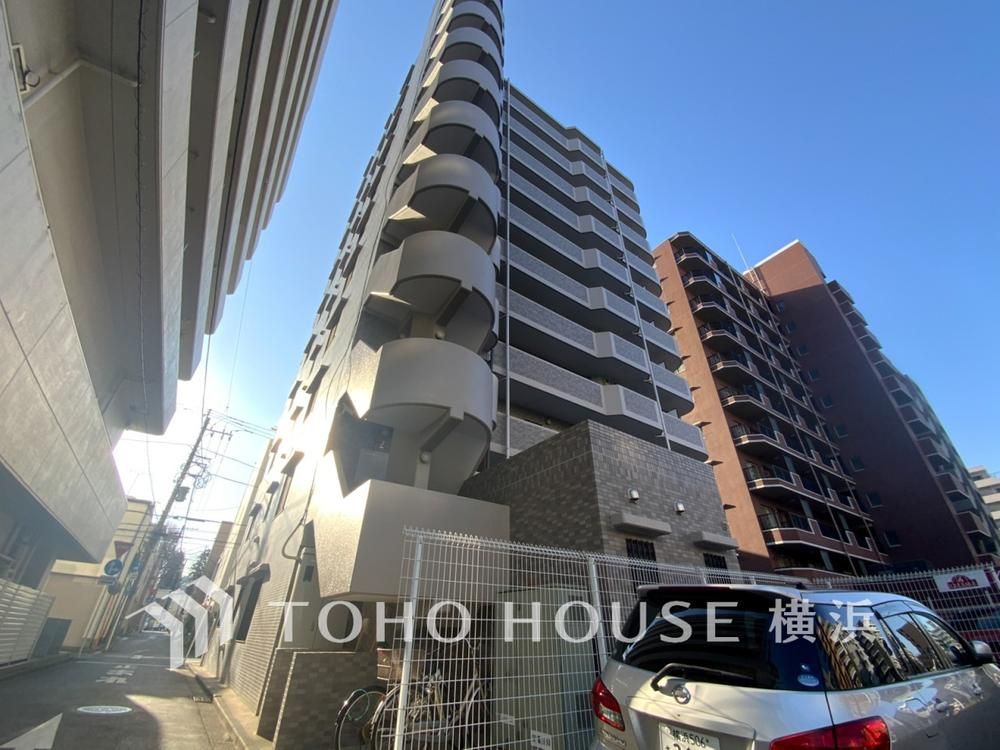 3LDK Apartment for Sale in Nishi Ward, Yokohama – 65.81 sqm - Thumbnail 2
