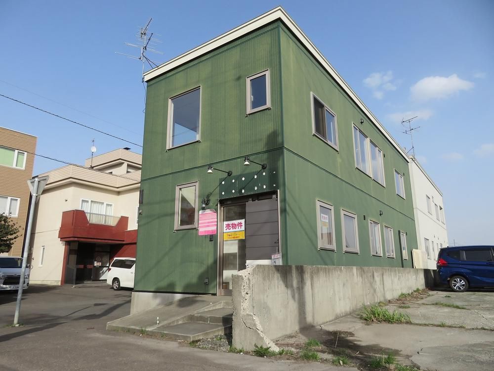 Resale 2LDK House on Corner Lot in Sapporo Kita Ward - Thumbnail 2