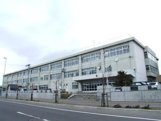 Land for Sale in Higashi-Naebo, Sapporo - 166m² - Thumbnail 4