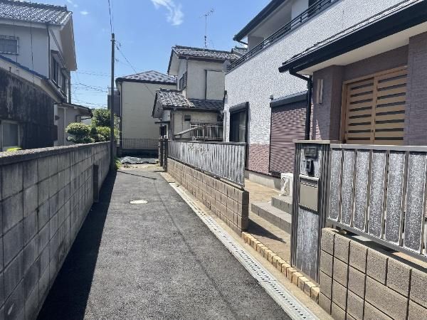Land for Sale in Funabashi, Chiba - 197m2 Plot Near Narashino Station - Thumbnail 2