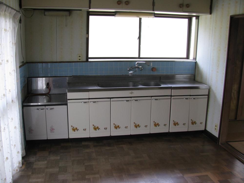 5DK Detached House for Sale in Higashihiroshima, Hiroshima - Thumbnail 4