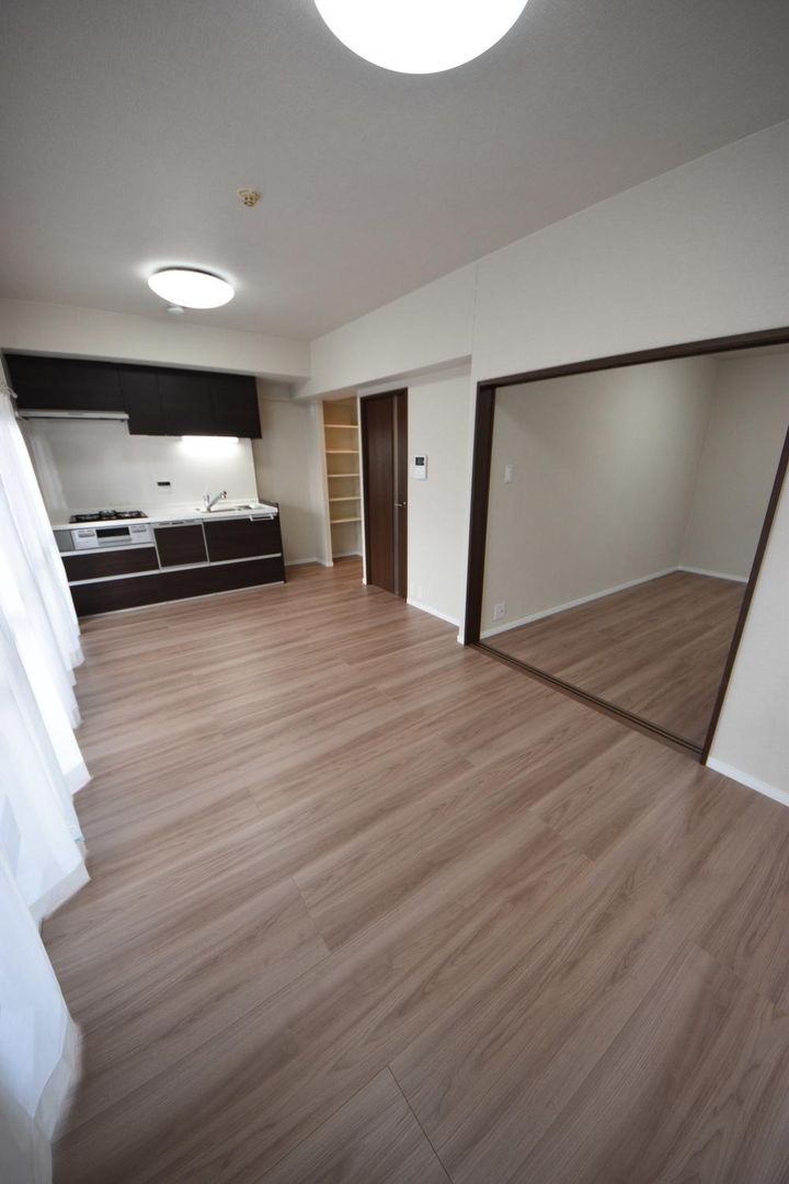 Renovated 4LDK Apartment in Sendai Aoba Ward 83.64m2 - Thumbnail 3