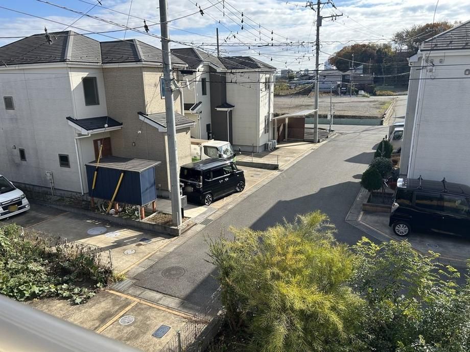 4LDK House for Sale in Funabashi, Chiba – 96.47 sqm - Thumbnail 2