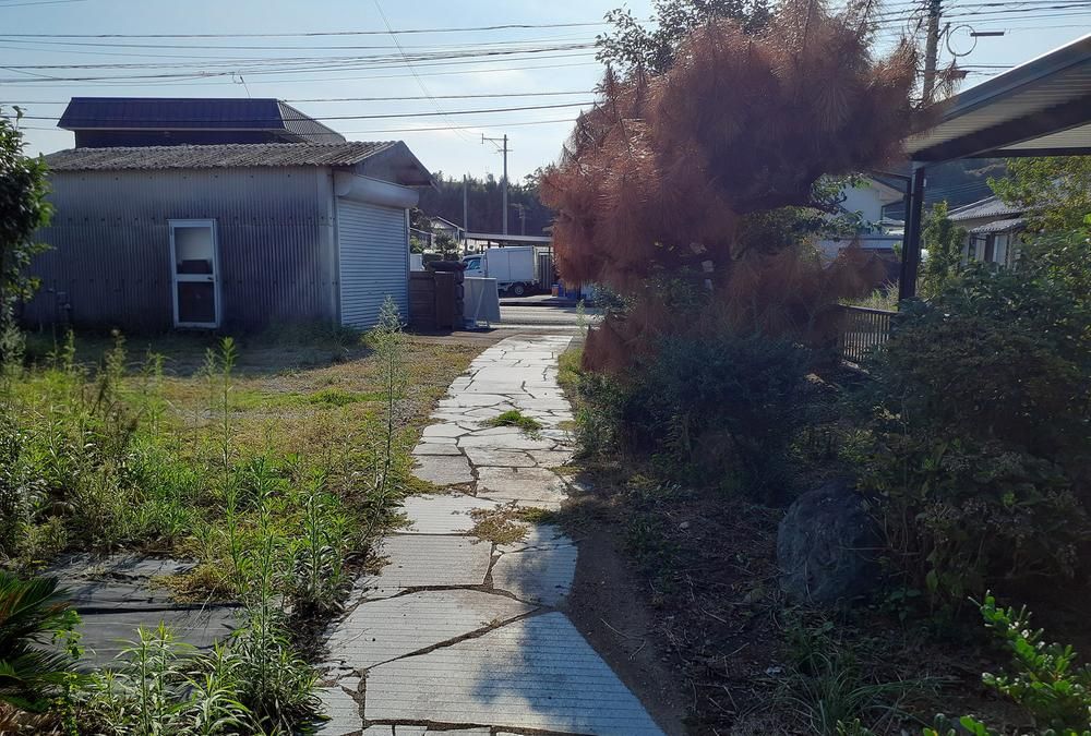 6LDK Single-Story Wooden House for Sale in Sadowara, Miyazaki - Thumbnail 4