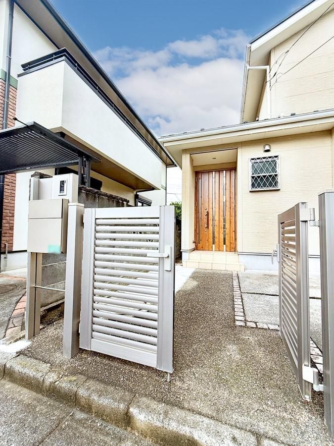 3LDK Used House in Ebina Near Atsugi Station - Thumbnail 2