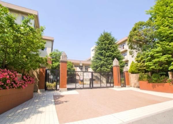 3LDK Renovated Apartment for Sale in Minami-ku, Saitama - Thumbnail 2
